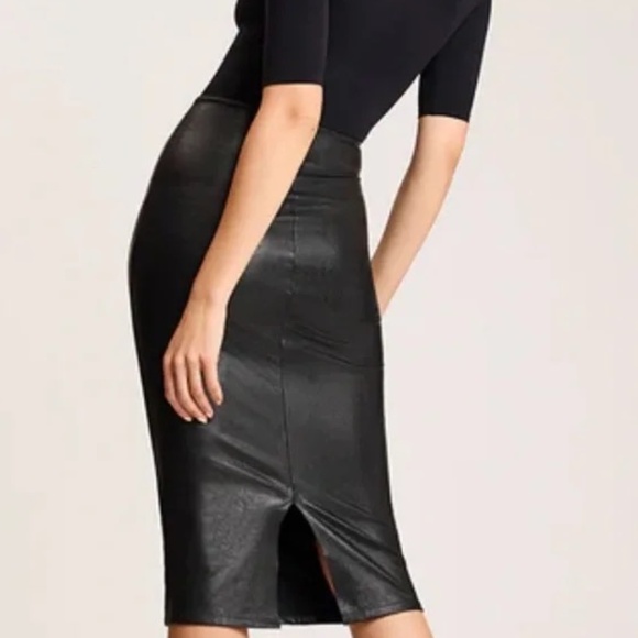 COMMANDO Faux Leather Black Midi Skirt NWT SIZE: XS - Picture 2 of 7